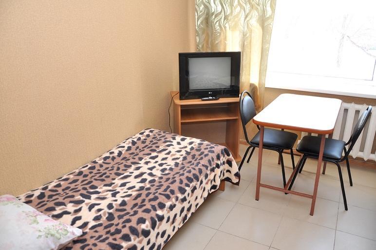 Oolit Hotel Lisakovsk Екстериор снимка